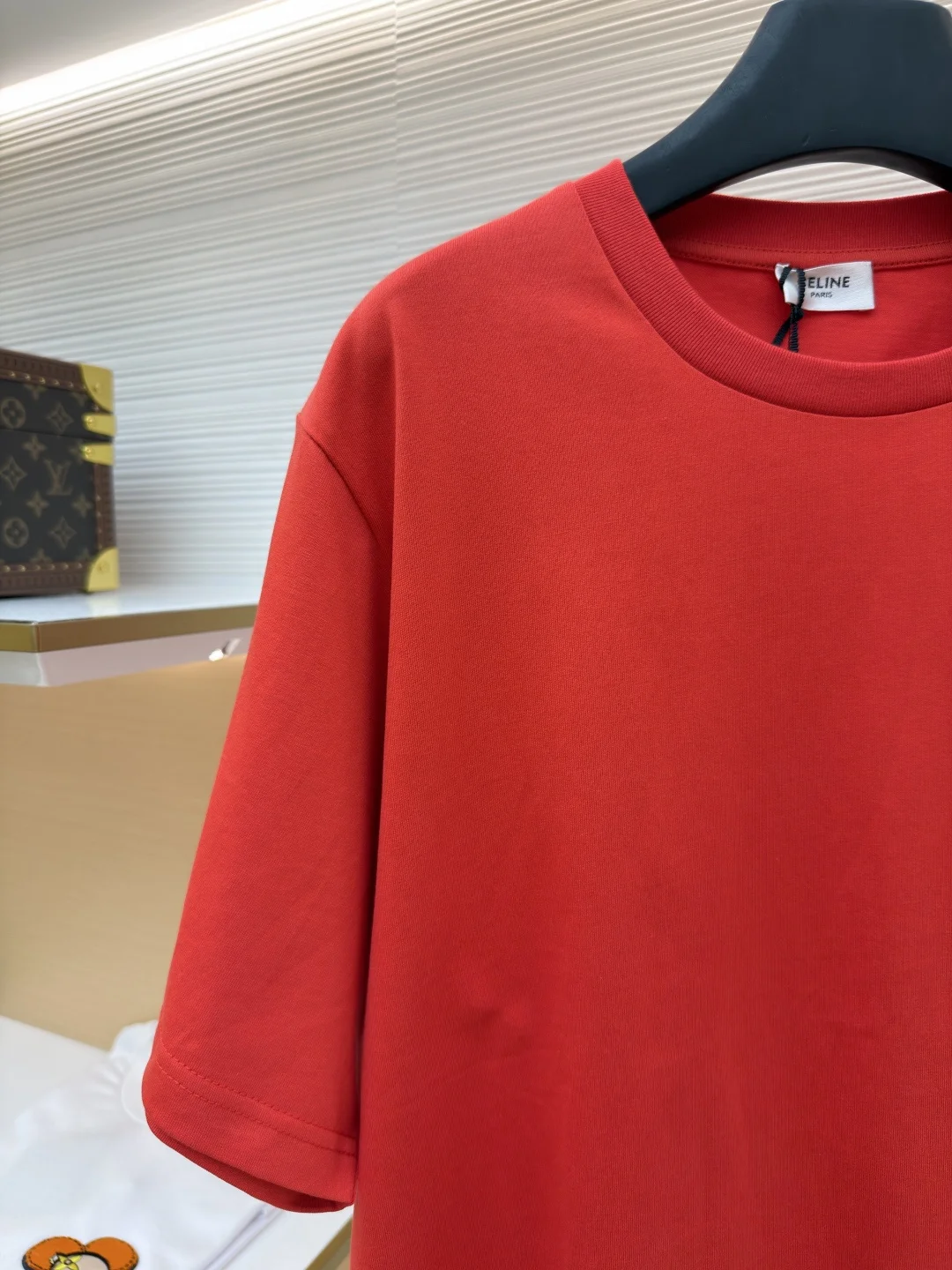 CELINE T-shirts Cotton XS-S-M-L A30202608060432 - Image 4