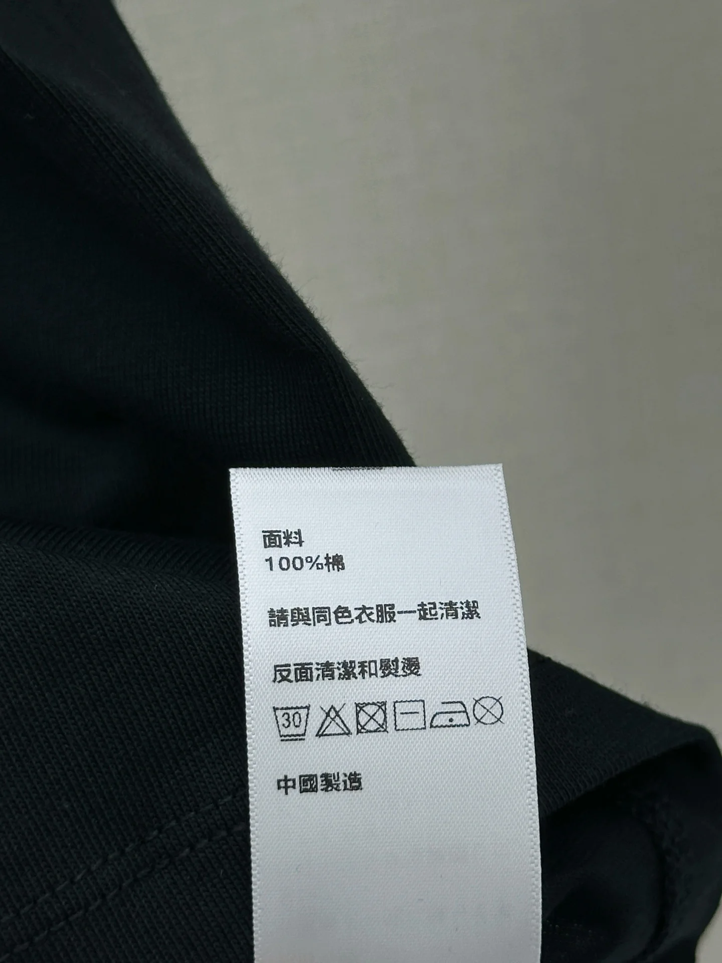 CELINE T-shirts S-L A85202608040596 - Image 9