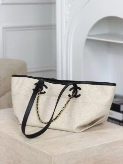 Alternative view of CHANEL Beach Bags Canvas (Ecru-Black) One Size A000202608070496