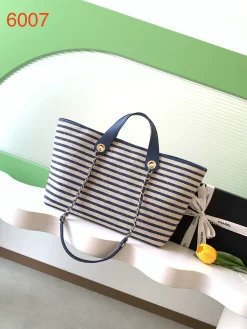CHANEL Beach Bags Canvas Leather (Navy-Beige) 25X46X13CM G90202608072381