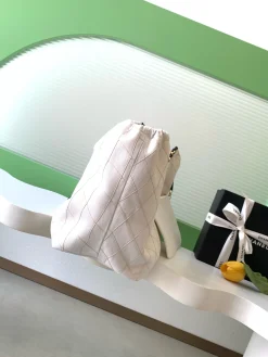 Alternative view of CHANEL Beach Bags Denim (Cream-Black) 20X43X17CM H80202608070753
