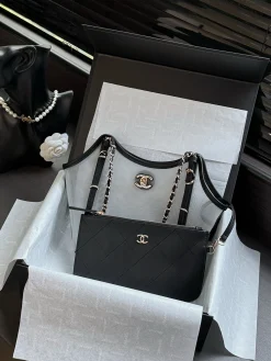 Alternative view of CHANEL Beach Bags PVC Leather (White-Black) 37X11X36CM F90202608070404