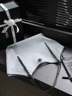 Alternative view of CHANEL Beach Bags PVC Leather (White-Black) 37X11X36CM G70202608070402