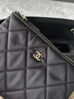 Alternative view of CHANEL Beach Bags Raffia Leather (Black-Beige) 34X18X13X18CM H30202608070754