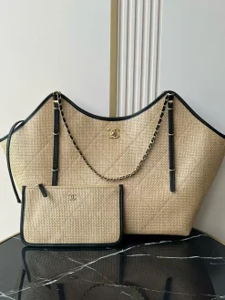 CHANEL Beach Bags Straw Leather (Beige-Black) 36X59X13CM G60202608073157