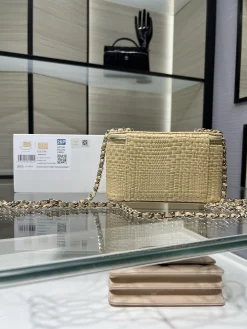 Alternative view of CHANEL Beach Bags Straw Leather (Beige-Gold) 16X8X10CM F60202608071726