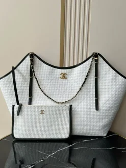 CHANEL Beach Bags Straw Leather (White-Black) 36X59X13CM G60202608073158