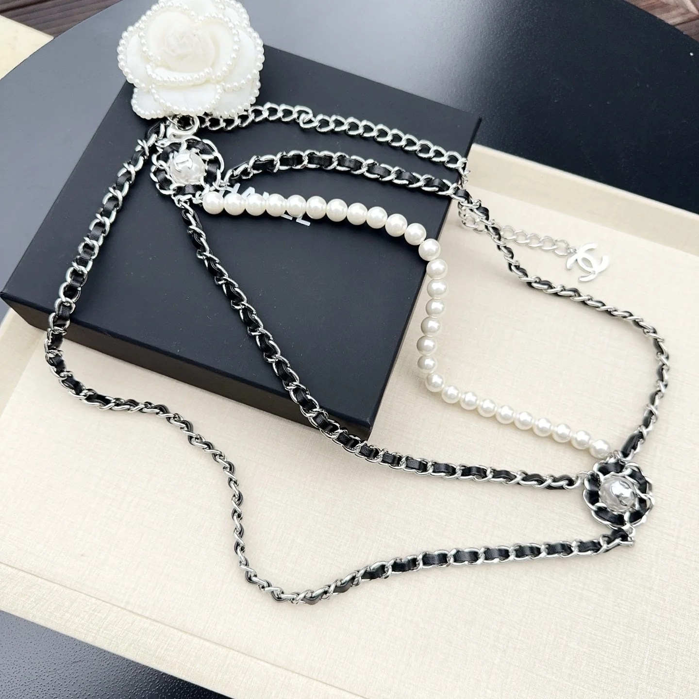 CHANEL Belts Pearl & Brass A90202608050470 - Image 2