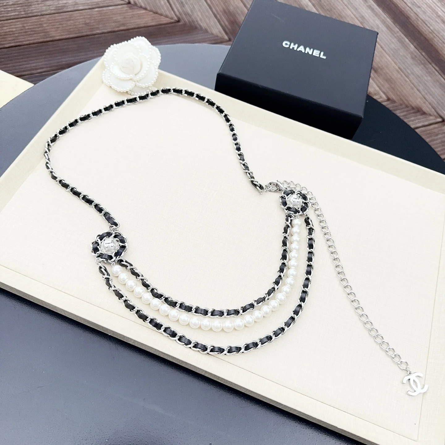 CHANEL Belts Pearl & Brass A90202608050470 - Image 8