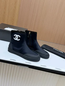 Alternative view of CHANEL Booties B30202608031901