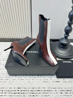 Alternative view of CHANEL Booties Calfskin Leather EU35-39 C90202608030332