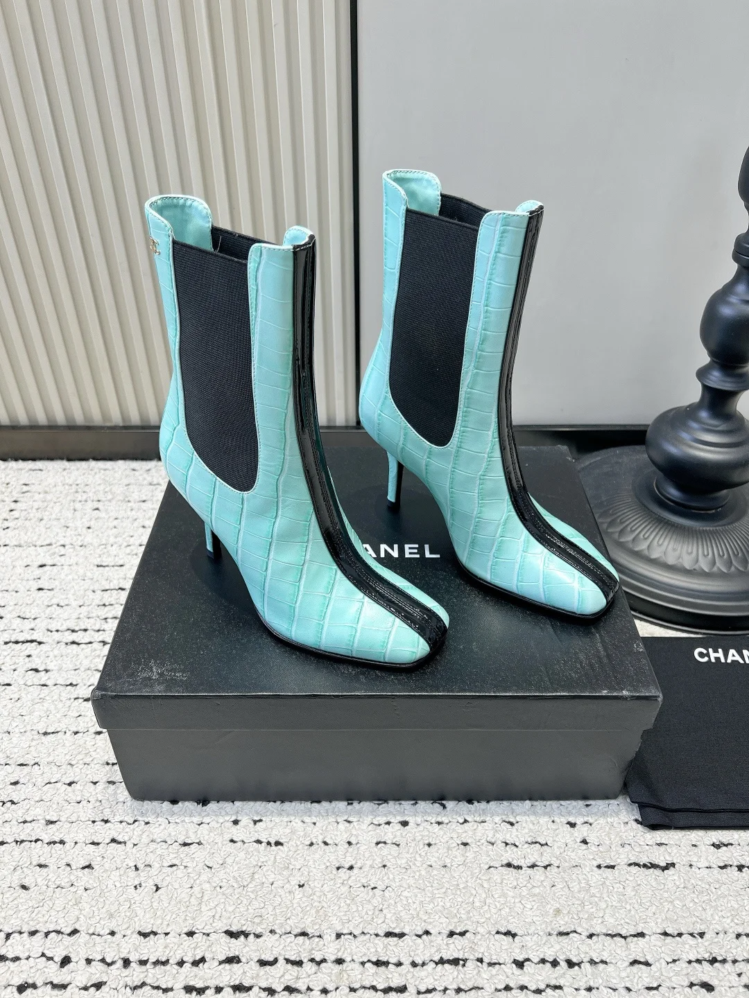 CHANEL Booties Leather EU35-39 C90202608030331 - Image 3