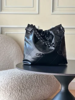 CHANEL Bucket Bags Calfskin Leather (Black) 35X37X7CM F00202608072065