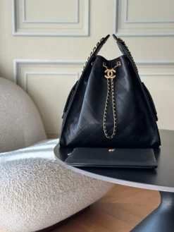CHANEL Bucket Bags Caviar Leather (Black-Gold) 40X30X15CM H50202608073168