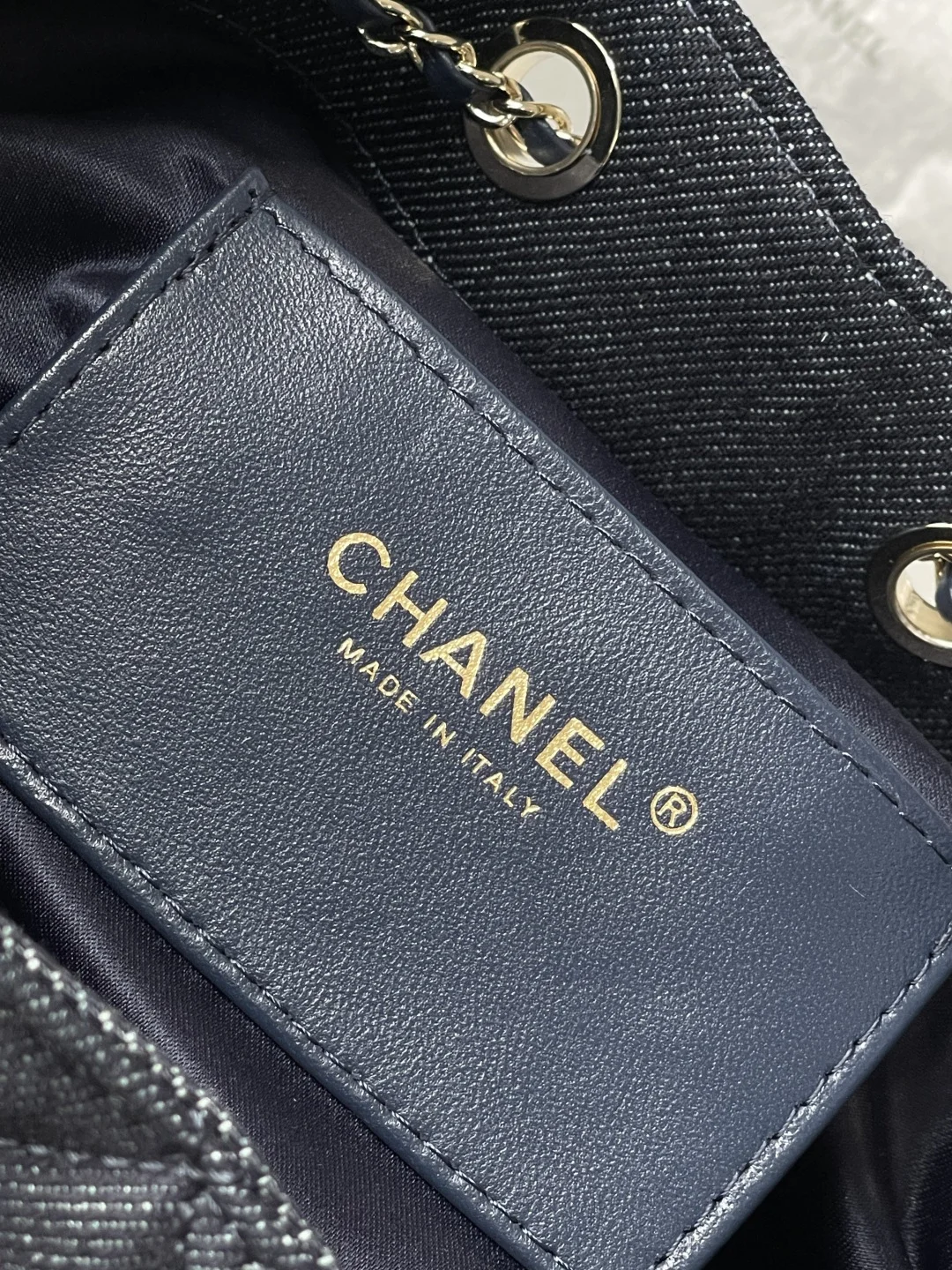 CHANEL Bucket Bags Caviar Leather (Blue-Silver) 30X26X14CM G10202608071417 - Image 3
