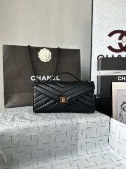 CHANEL Clutches Bags Caviar Leather (Black-Gold) 10X26X5CM G00202608070735