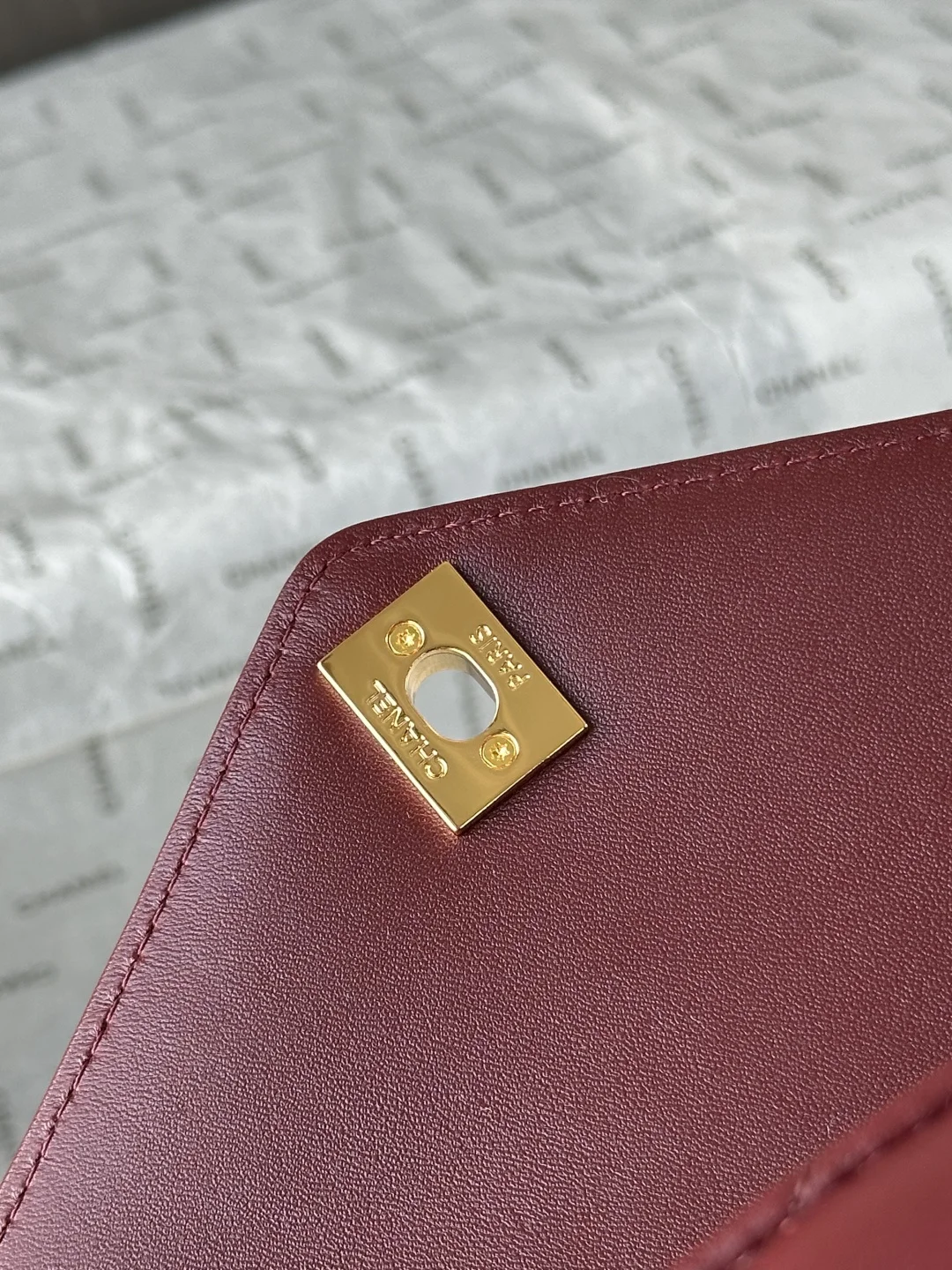 CHANEL Clutches Bags Caviar Leather (Burgundy-Gold) 10X26X5CM G00202608070736 - Image 2