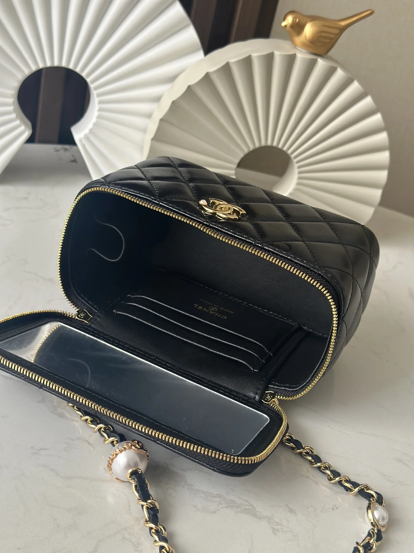 CHANEL Clutches Bags Lamb Leather (Black-Gold) 17CM F20202608070983 - Image 6