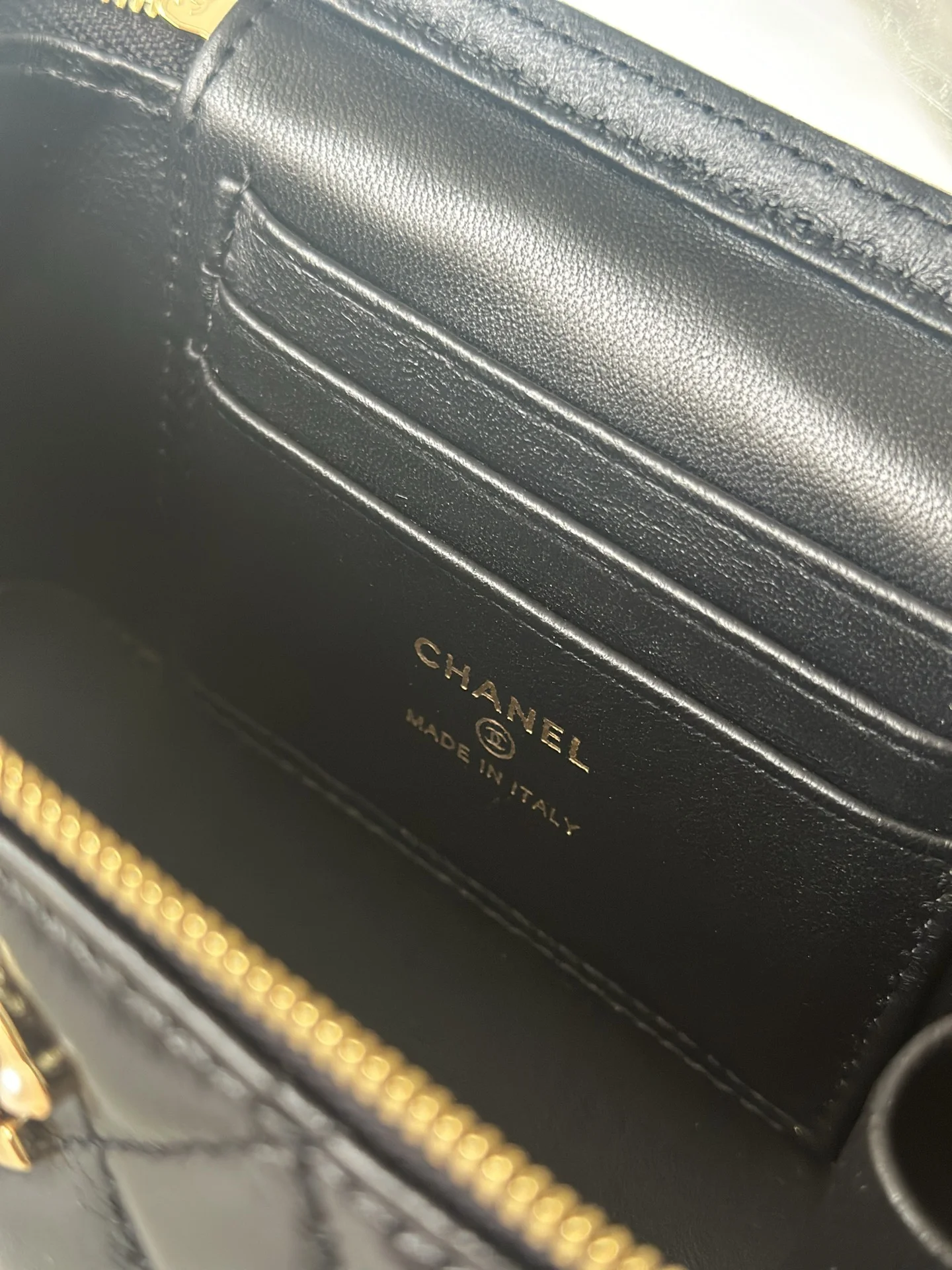 CHANEL Clutches Bags Lamb Leather (Black-Gold) 17CM F20202608070983 - Image 7