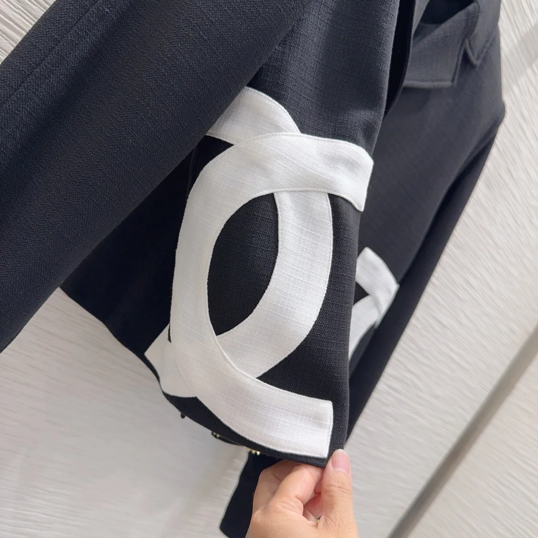 CHANEL Coats S M L C45202608040667 - Image 5