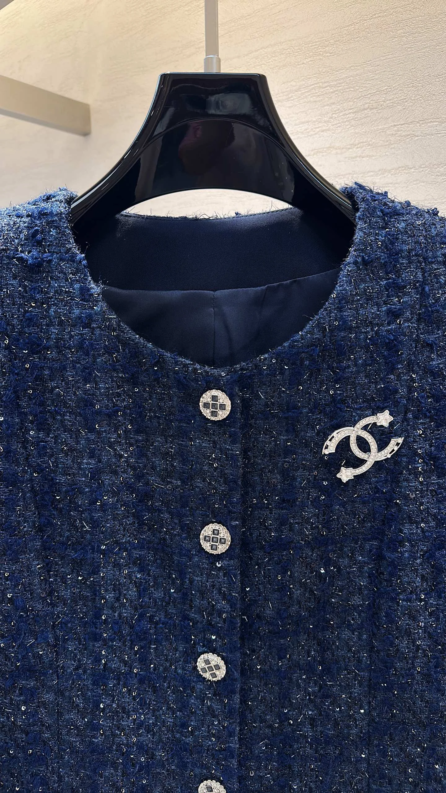 CHANEL Coats Tweed S-XL C30202608040391 - Image 3