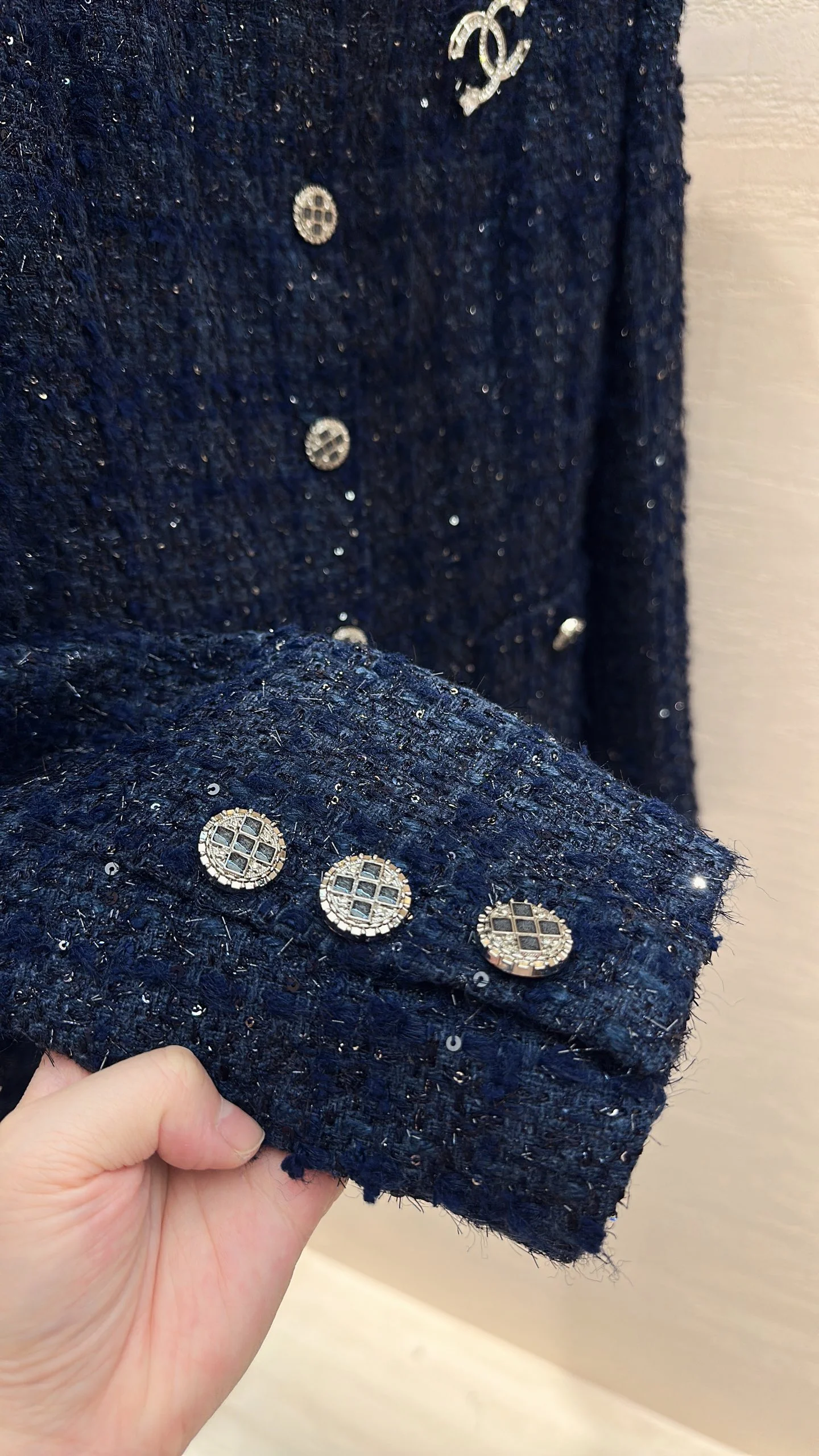 CHANEL Coats Tweed S-XL C30202608040391 - Image 6