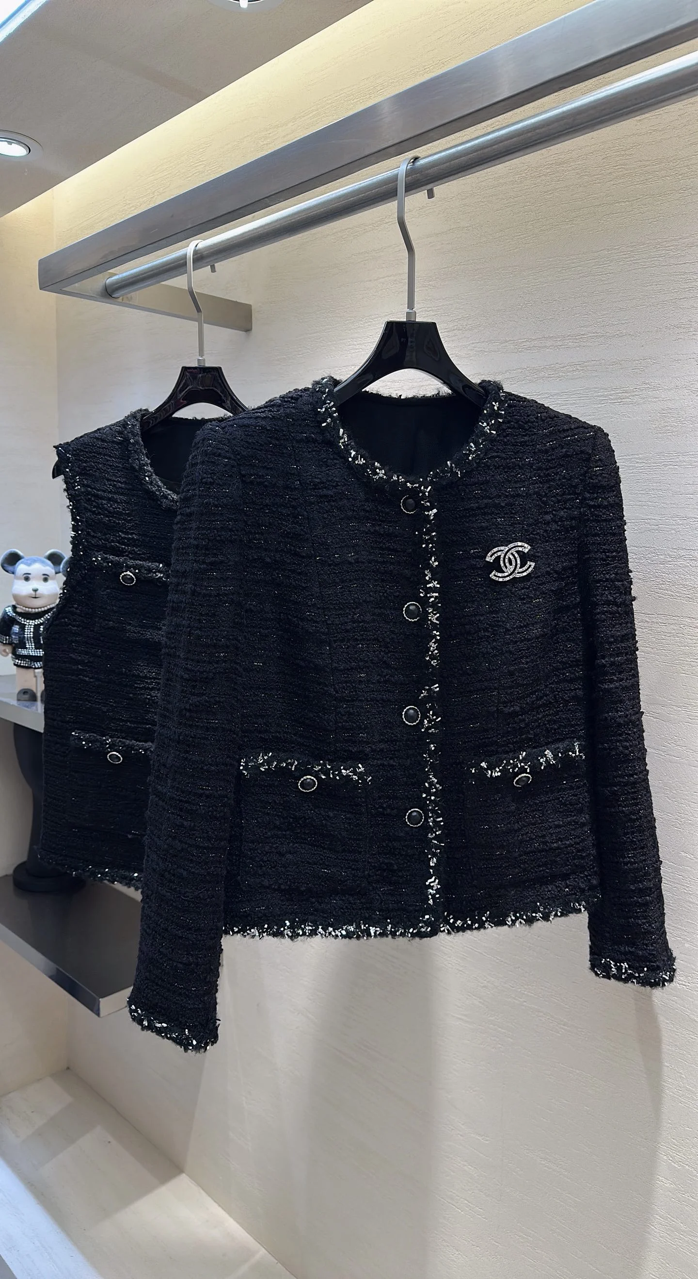 CHANEL Coats Tweed S-XL C60202608040393