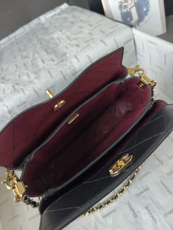 Alternative view of CHANEL Crossbody Bags Leather (Black-Gold) 16X23X8CM I00202608070750