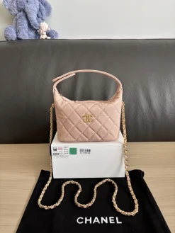 CHANEL Crossbody Bags Leather (Pink-Gold) One Size F50202608072524