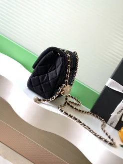 Alternative view of CHANEL Crossbody Bags Velvet (Black-Gold) 13X18X7CM F20202608072666
