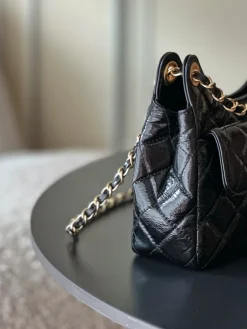 Alternative view of CHANEL Crossbody Bags Waxed Calfskin (Black-Gold) 19X17X6CM F00202608071643