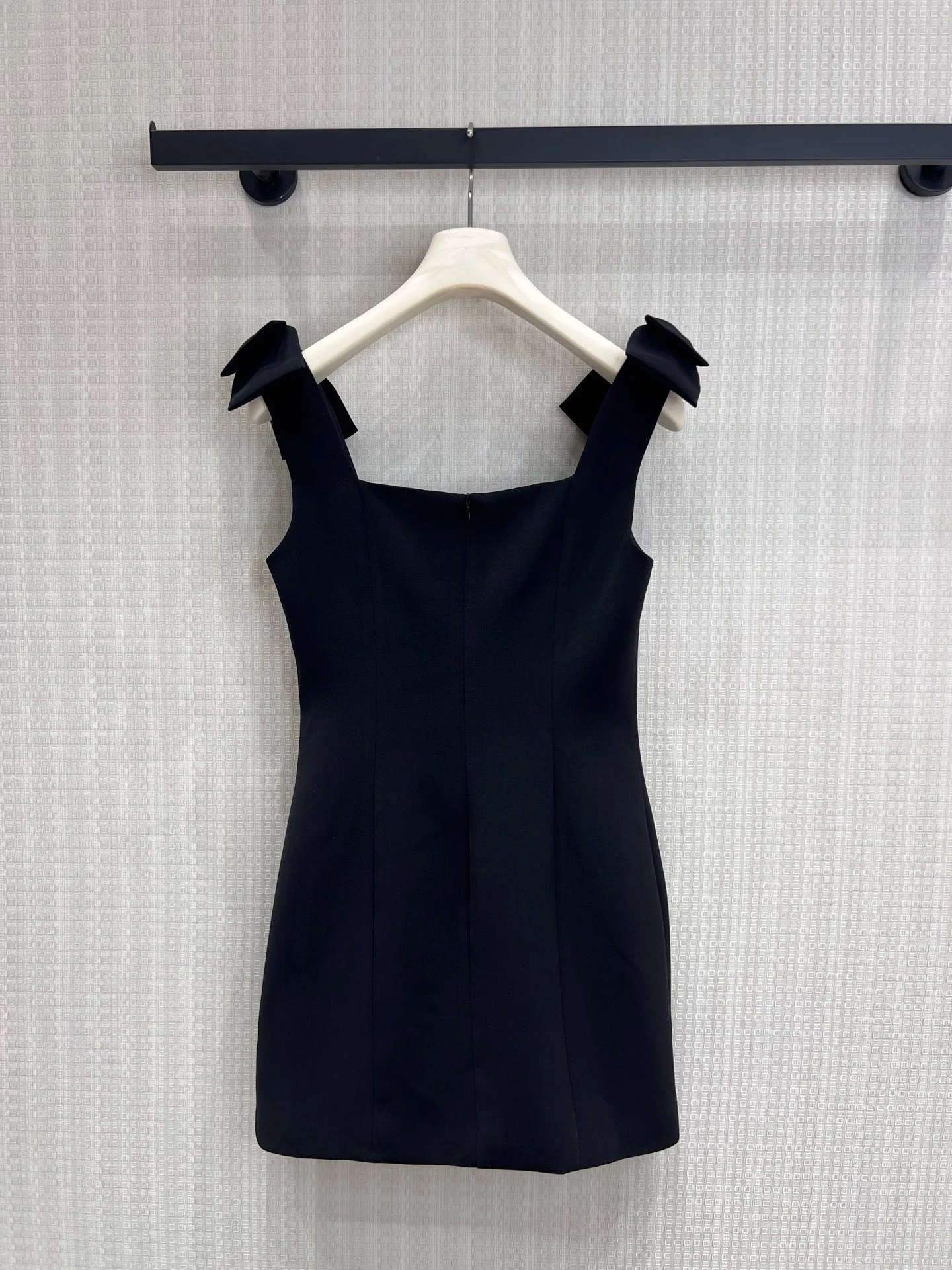 CHANEL Dresses S-M-L B75202608042844 - Image 2