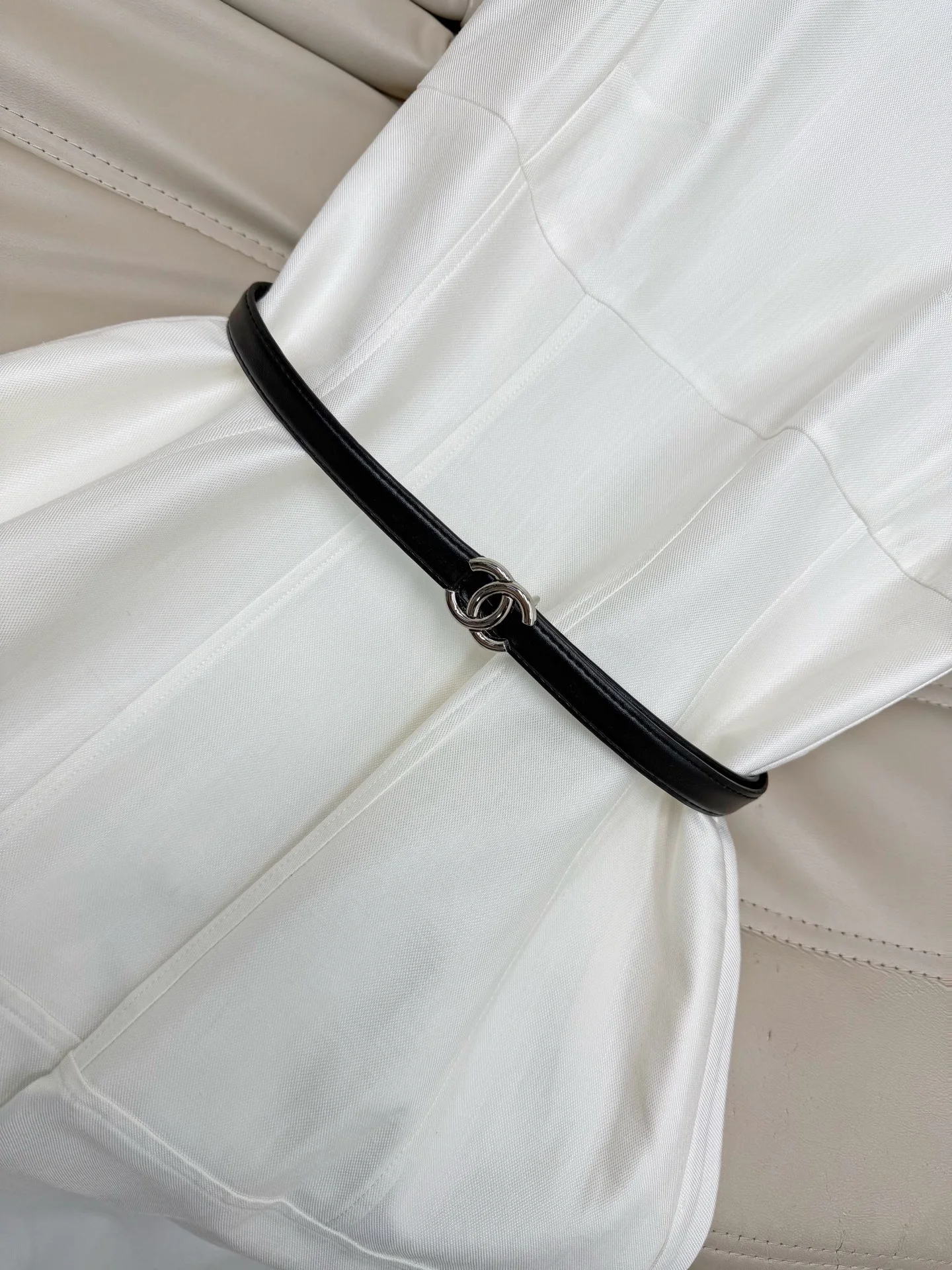 CHANEL Dresses S M L C55202608041375 - Image 4