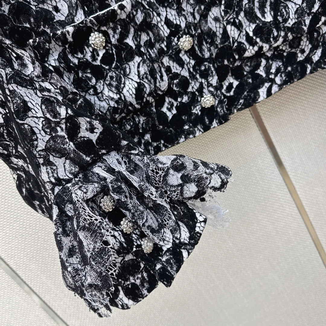 CHANEL Jackets Lace S-M-L C85202608040718 - Image 7