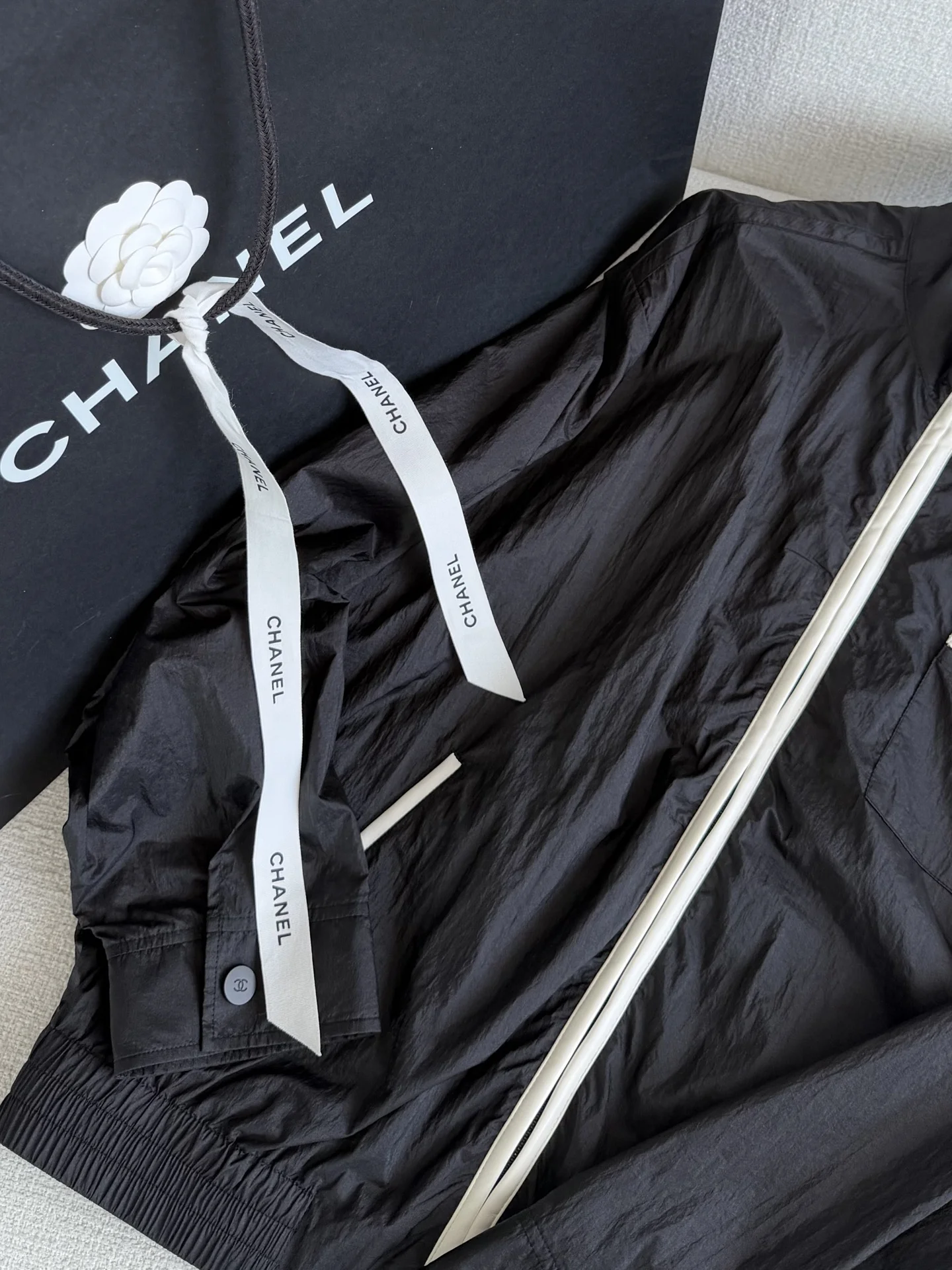 CHANEL Jackets Leather S-L C75202608042684 - Image 3