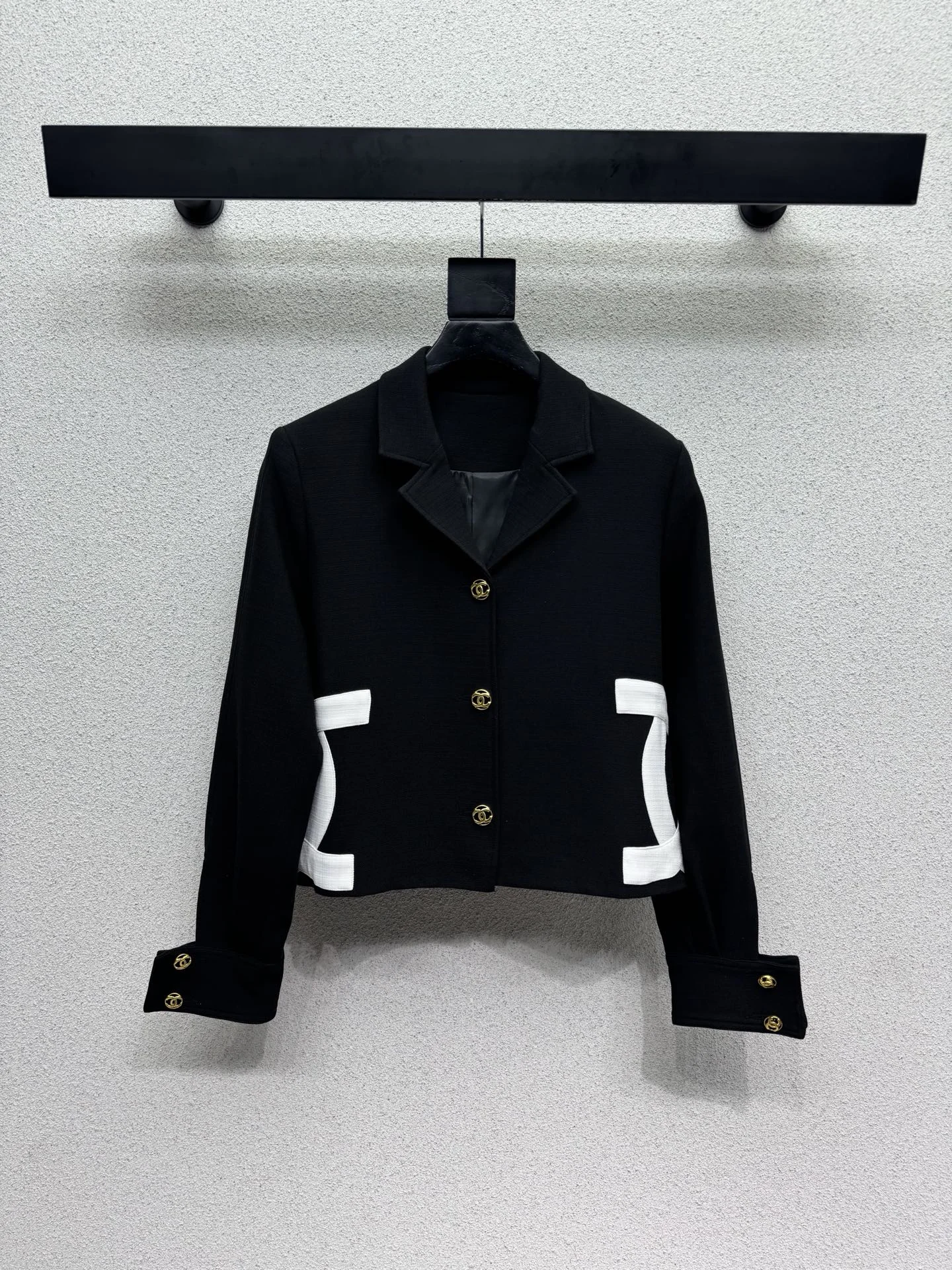 CHANEL Jackets S-M-L C35202608040299 - Image 6