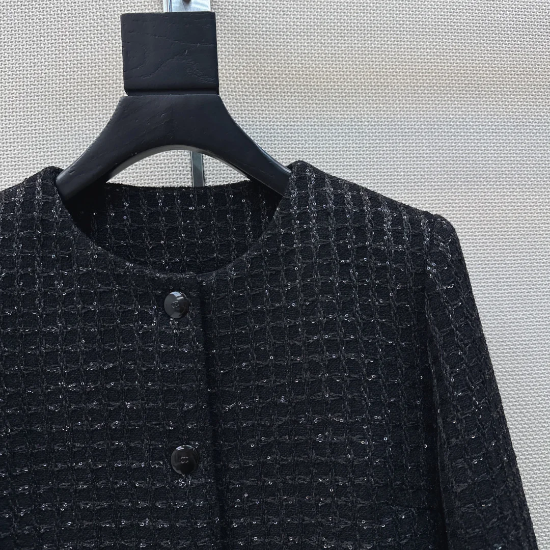 CHANEL Jackets Tweed Wool S-M-L C35202608040706 - Image 4