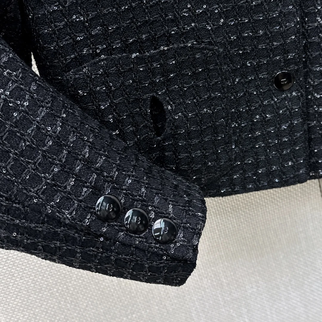 CHANEL Jackets Tweed Wool S-M-L C35202608040706 - Image 6