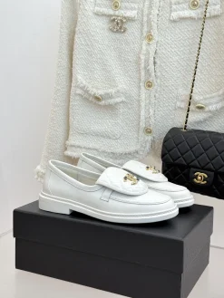 CHANEL Loafers Leather EU35-41 C00202608031887