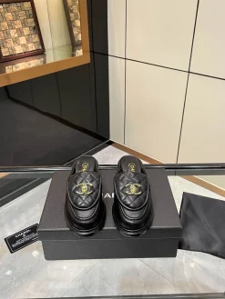 Alternative view of CHANEL Mules Lamb Leather EU35-40 B20202608031136
