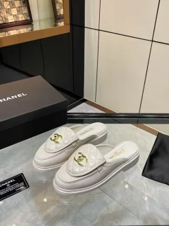 CHANEL Mules Lamb Leather EU35-40 B20202608031140