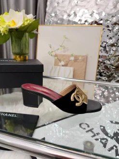 Alternative view of CHANEL Mules Leather EU35-43 A70202608031038