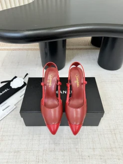 CHANEL Pumps Lamb & Patent Leather EU35-41 B90202608030598