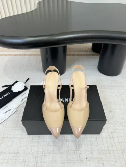 CHANEL Pumps Lamb Patent Leather EU35-41 B90202608030599