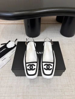 CHANEL Sandals Lamb Leather EU35-39 B71202608030604
