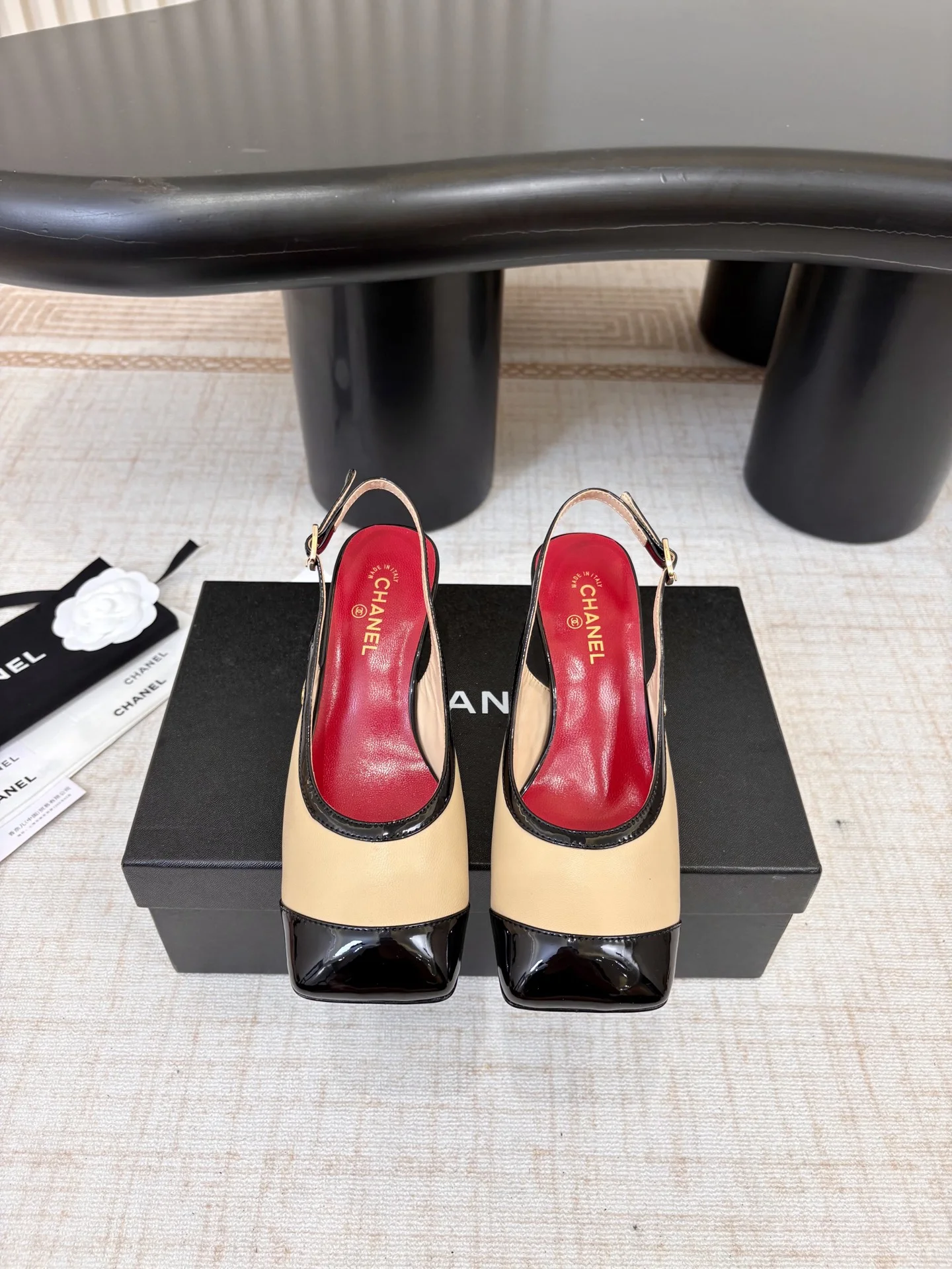 CHANEL Sandals Leather & Sheepskin EU35-39 B80202608030608