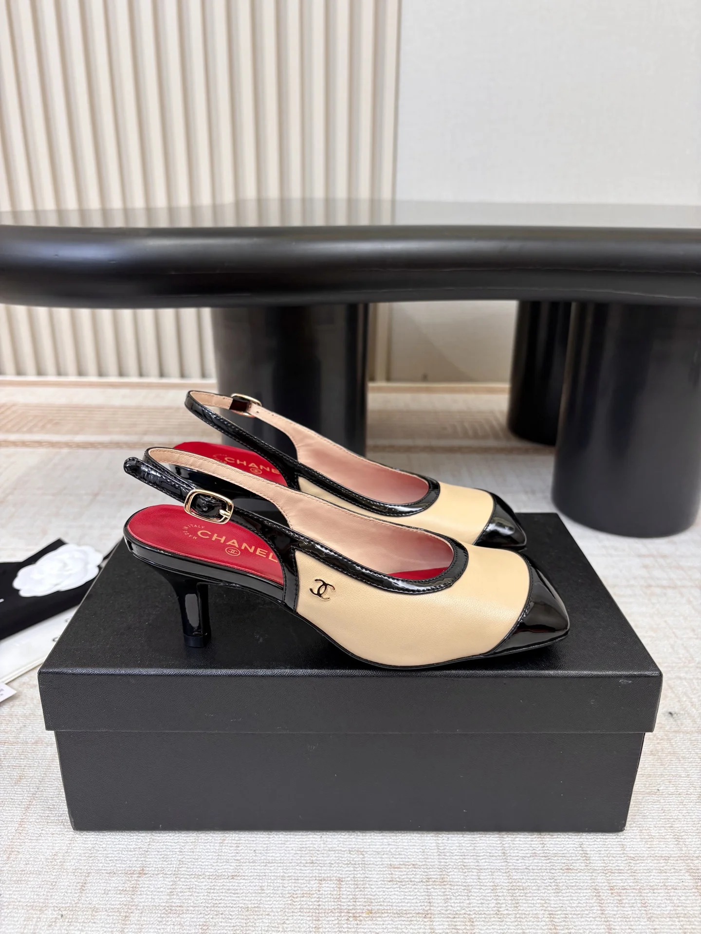 CHANEL Sandals Leather & Sheepskin EU35-39 B80202608030608 - Image 2