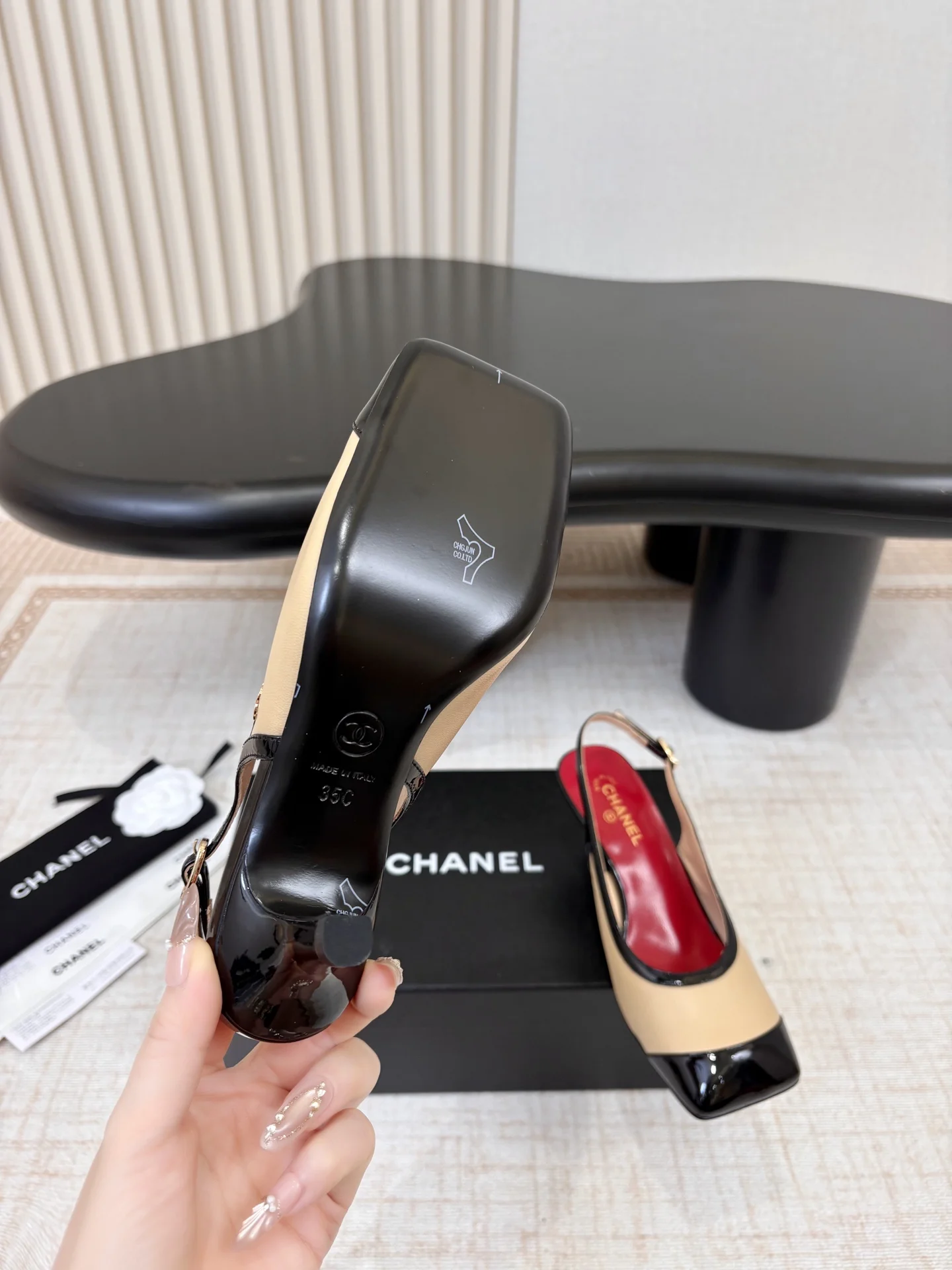CHANEL Sandals Leather & Sheepskin EU35-39 B80202608030608 - Image 9