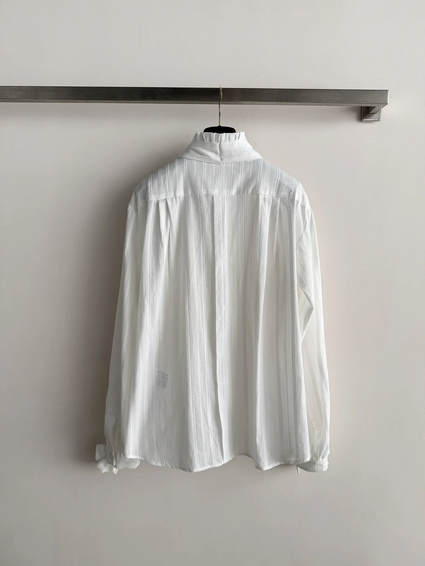 CHANEL Shirts Cotton S-M-L B85202608042507 - Image 2