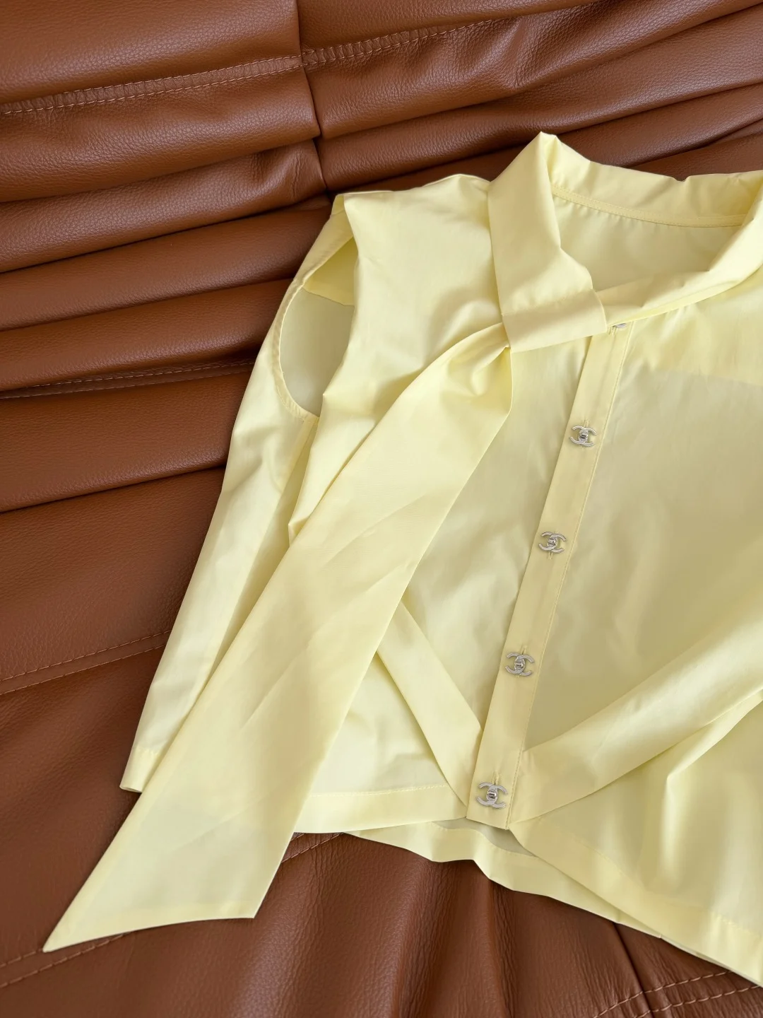 CHANEL Shirts S-L B35202608042421 - Image 4